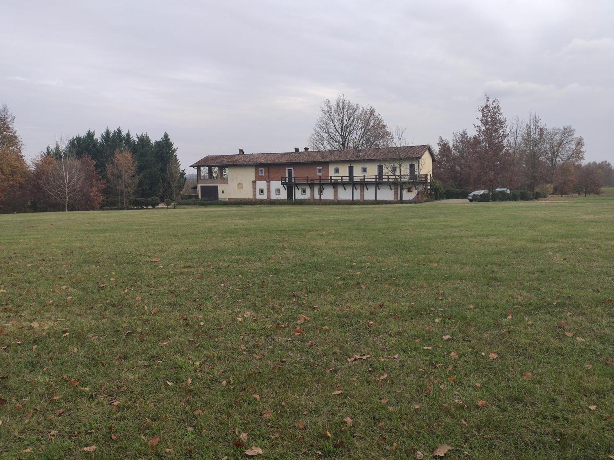 Guest House La Carolina Tigliole ภายนอก รูปภาพ